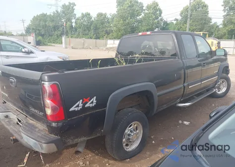 2004 Chevrolet Silverado K2500 Heavy Duty из США, поврежденный, VIN 1GCHK29U74E384561